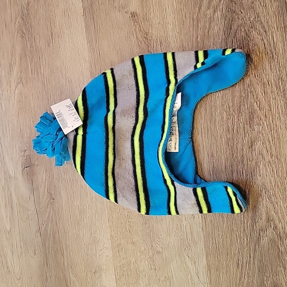 Childrens place blue green fleece hat with pom pom large/extra large